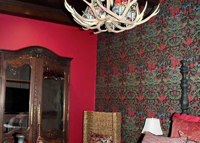 Отель The Wheeler Mansion 4*